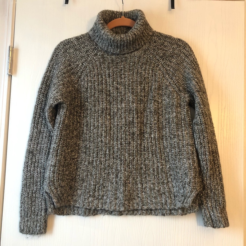 A&F Gray Turtleneck Sweater